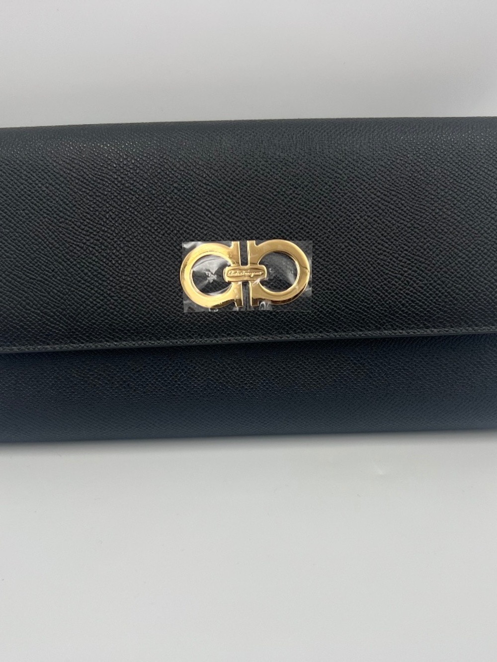 New Ferragamo Gancini WOC in Black